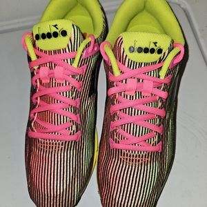Diadora Men’s  Tennis Shoes Fast racer 2 men's size 10 1/2 NWT